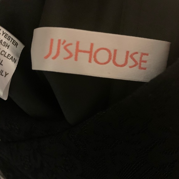 Formal black dress - Picture 5 of 6